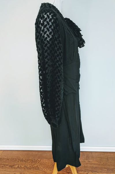 Black Rayon Dress and Jacket with Bishop Sleeves <br> (B-34" W-27" H-37")