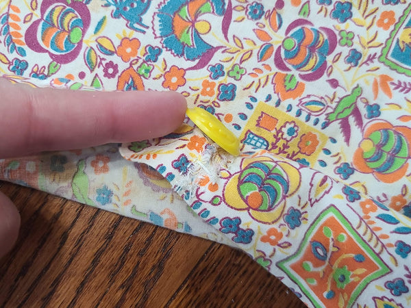 Colorful Novelty Print Dress (Flowers, People, Animals) <br> (B-37" W-32" H-38")