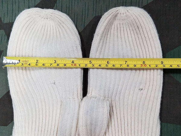 German Size 2 White Mittens
