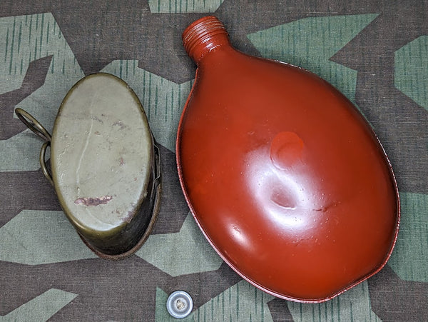 R.K.W.43 RFI43 Enameled Canteen