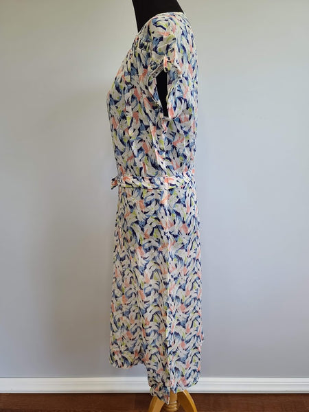 See-thru Flower Print Dress with Belt <br> (B-41" W-35" H-40")