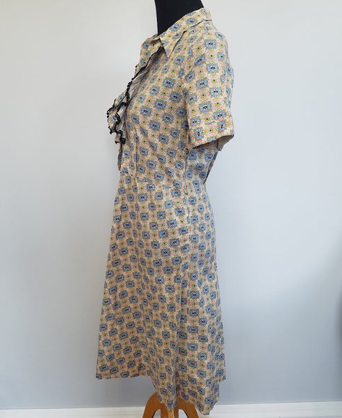Abstract Print Dress with Ruffles and Rhinestones <br> (B-37 1/2" W-31" H-39 1/2")