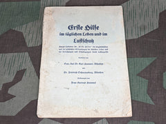 Erste Hilfe Book for Luftschutz and Daily Life