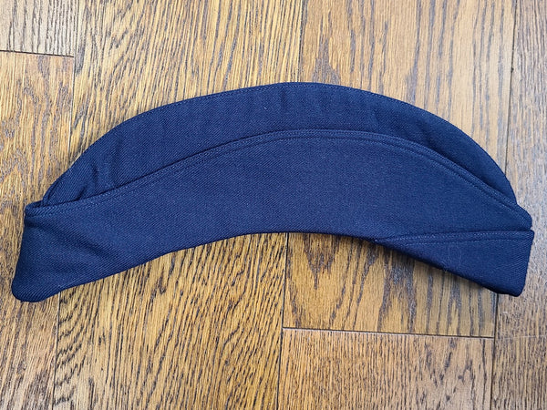 WAVES Uniform: Jacket, Skirt and Garrison Cap PW <br> (B-38" W-27" H-38")