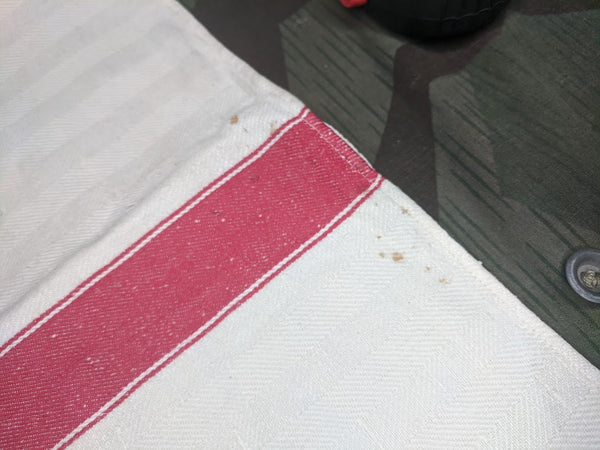 Continental Gummi Werke AG Red Hand Towel