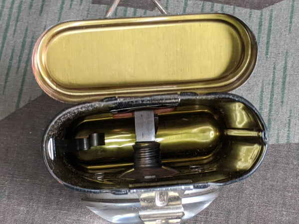 Original Flashlight w/ Wire Button Loop