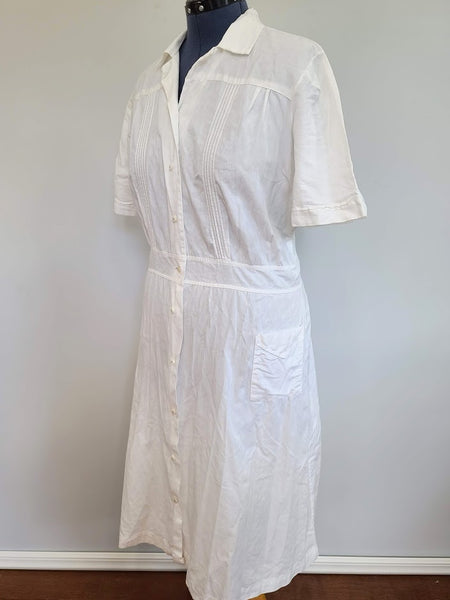 White Nurse Uniform <br> (B-49" W-40" H-49")