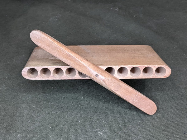 US Wood Cigarette Case with Propeller Top and the American Seal