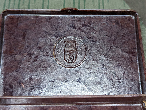 Berlin Bakelite Checkered Lid Cigarette Case