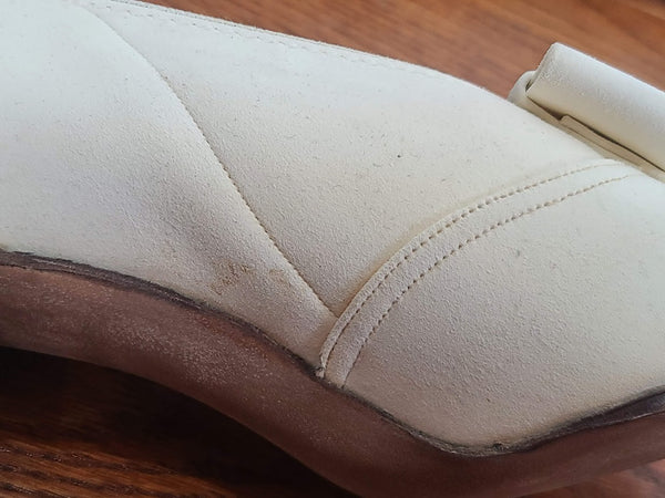 White Marine Corps / USN Bow Pump Shoes Size 10 A