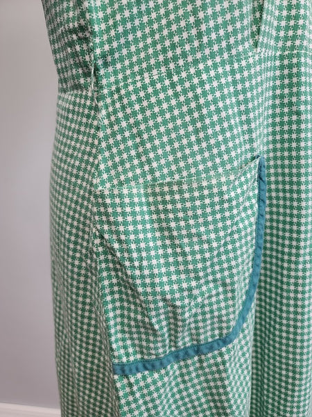 Green Check Print Button Down Dress <br> (B-42" W-34" H-41")