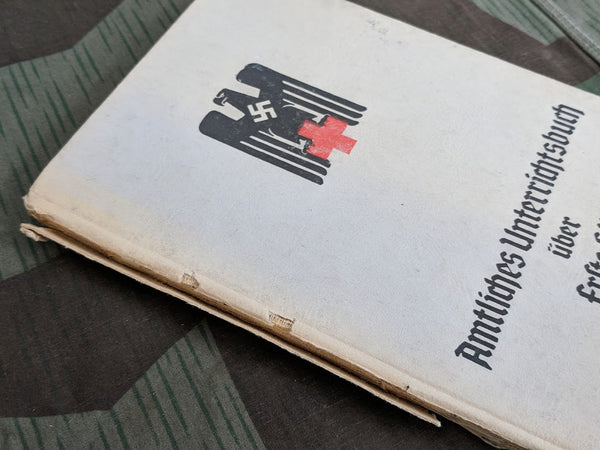 DRK Erste Hilfe First Aid Book 1944
