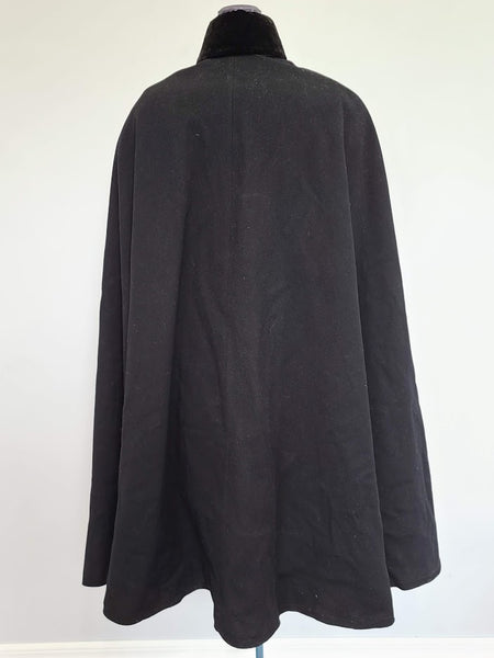 1943 Navy Nurse (NNC) Cape