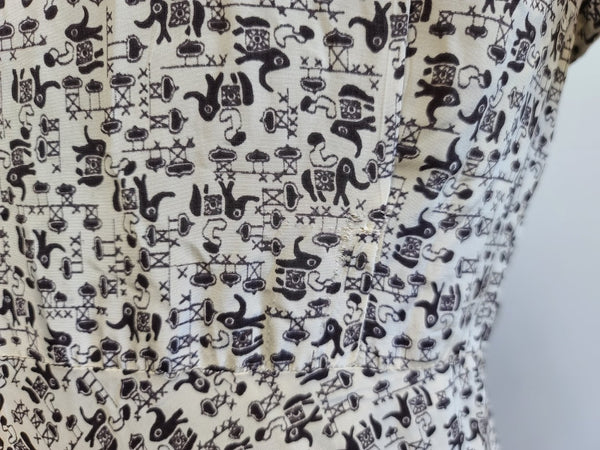 Elephant Novelty Print Dress <br> (B-43" W-37" H-47")