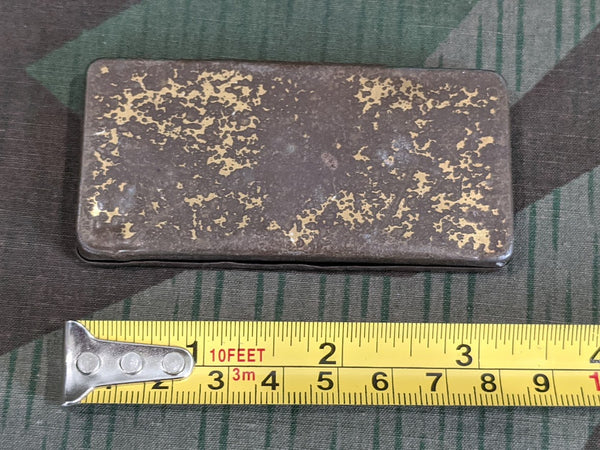 Revue Cigarette Tin