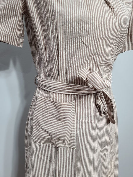 ANC Seersucker Hospital Dress and Cap <br> (B-36" W-28" H-38")