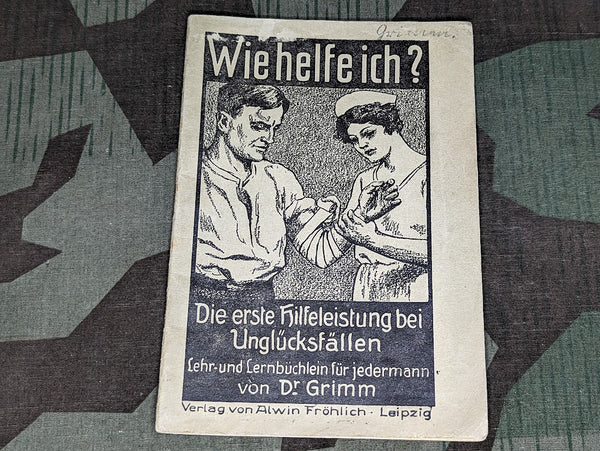 Wie Helfe Ich? Original First Aid Book 1934
