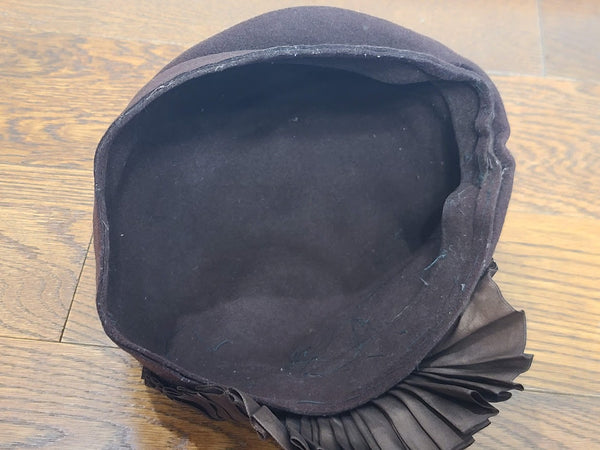 1920s Brown Cloche Hat