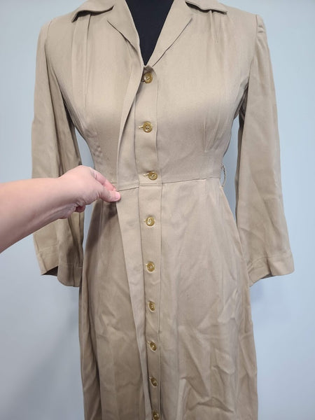 VFW Aux Uniform Dress <br> (B-35" W-26.5" H-36")