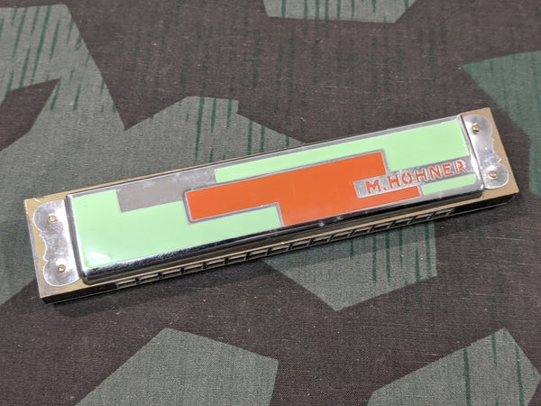 Neue Jugend Harmonica Orange/Green in C