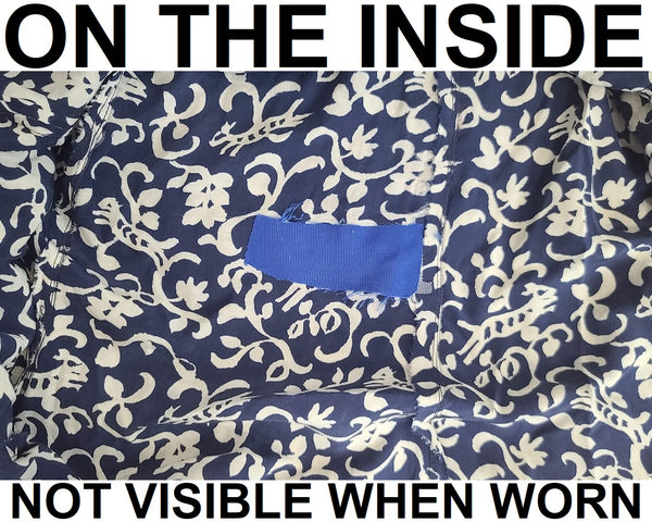 Blue and White Animal Novelty Print Dress <br> (B-47" W-37" H-44")