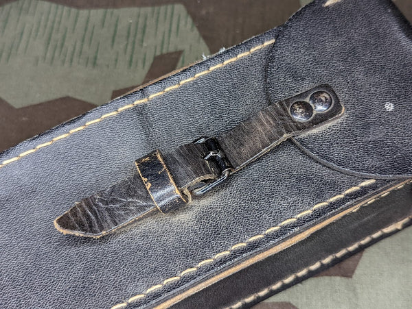 Original Pressstoff Handset Container 1943