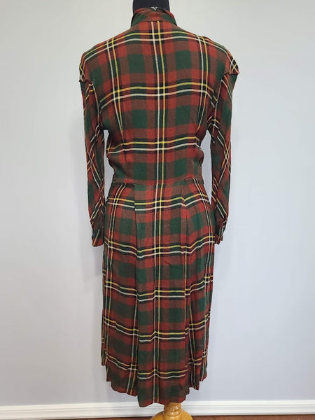 German Dark Plaid Dress <br> (B-38" W-28" H-40")