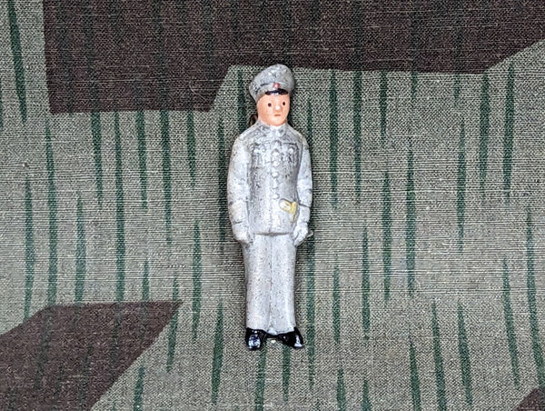 Original Ceramic Soldier Tinnie Pin