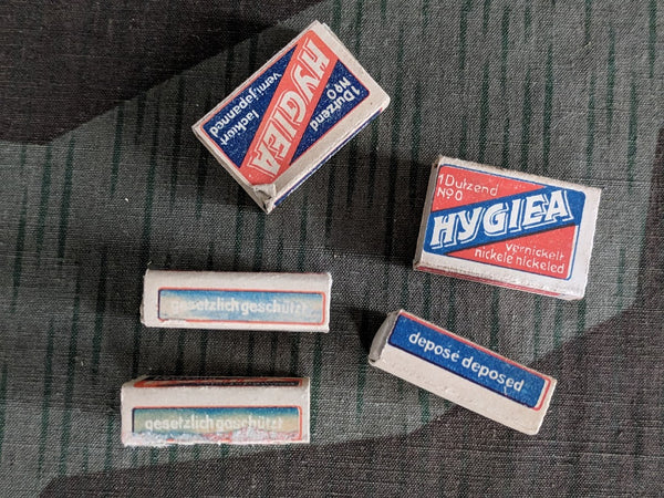 Hygiea Box of 12 Safety Pins
