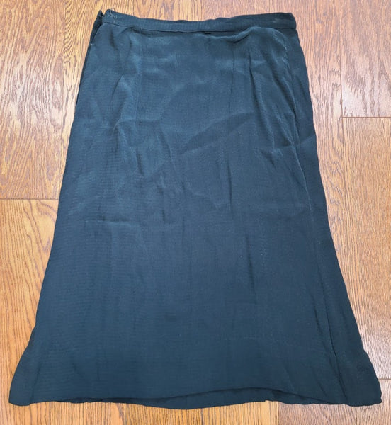 White Blouse and Black Skirt Outfit <br> (B-36" W-28" H-36")