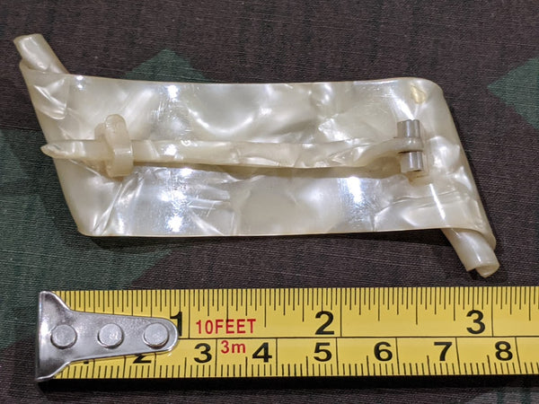 Celluloid Scroll Hair Clip