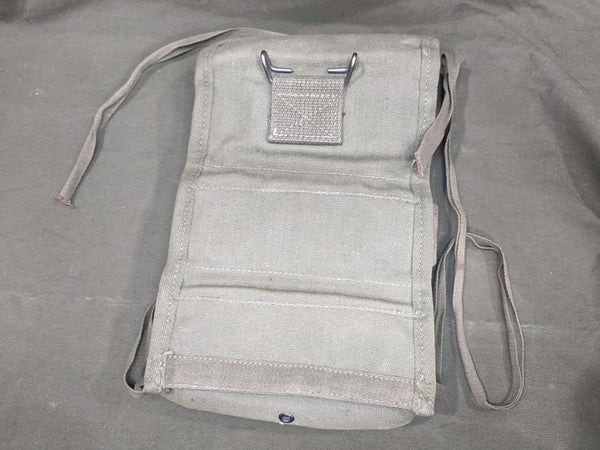 1945 US Grenade Pouch
