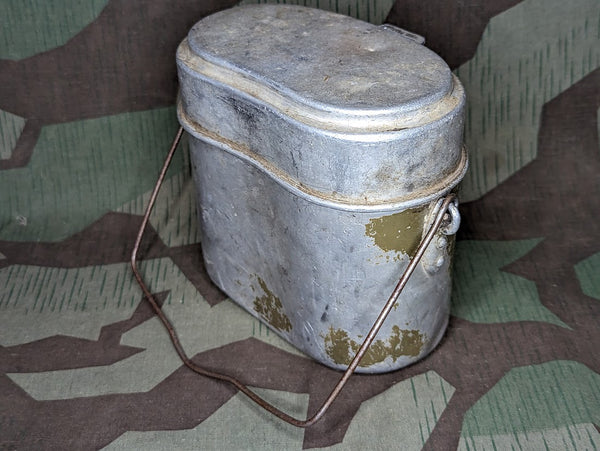 HRE38 ZPSt 41 Original Mis-Matched Mess Kit