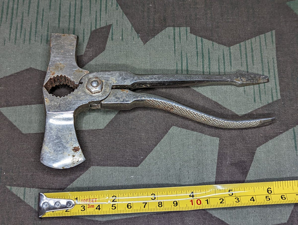 German Multi-tool Hausmeister Solingen