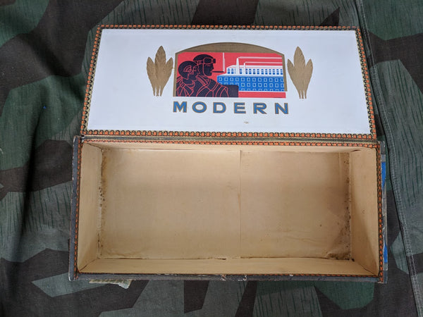 Pre war "Modern" Brand Cigar Box